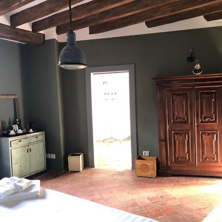 La Locanda Di Grazzano Visconti Luaran gambar