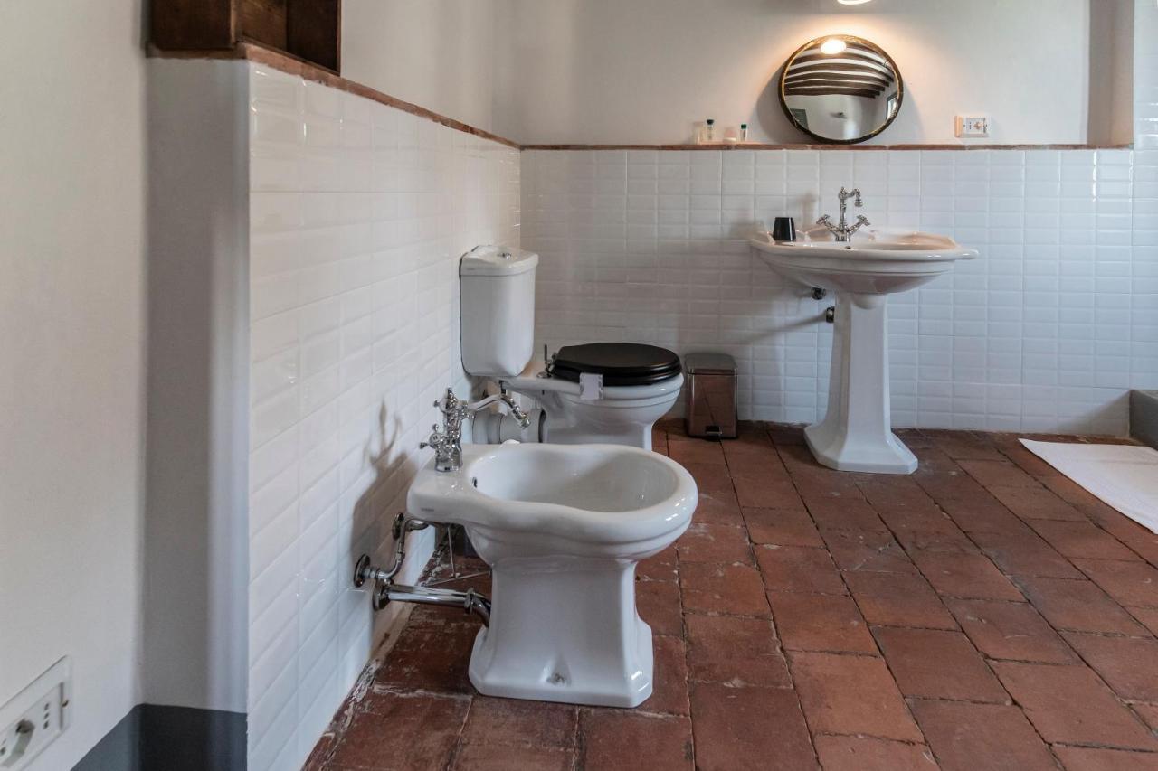 La Locanda Di Grazzano Visconti Luaran gambar