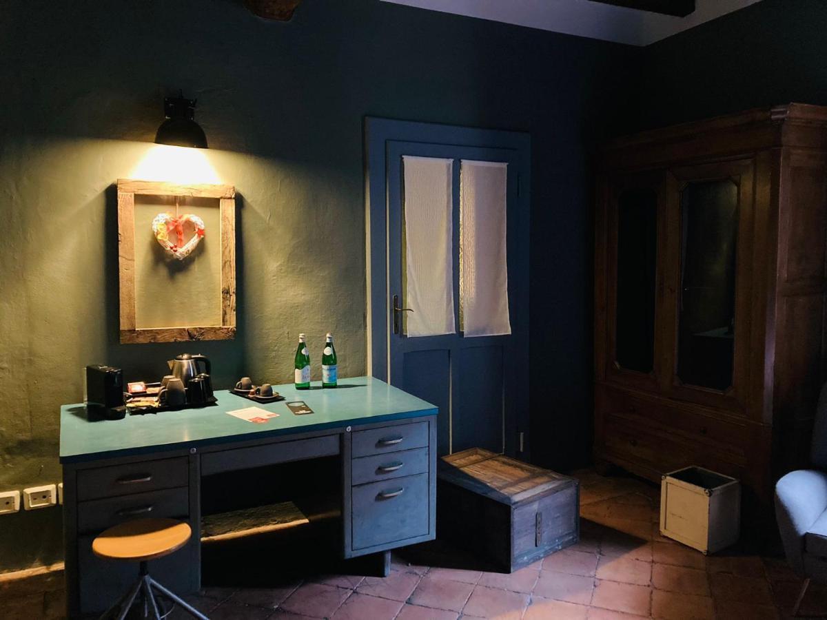 La Locanda Di Grazzano Visconti Luaran gambar
